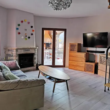 Villa Unica Con Piscina Privada Y Vistas Al Mar.